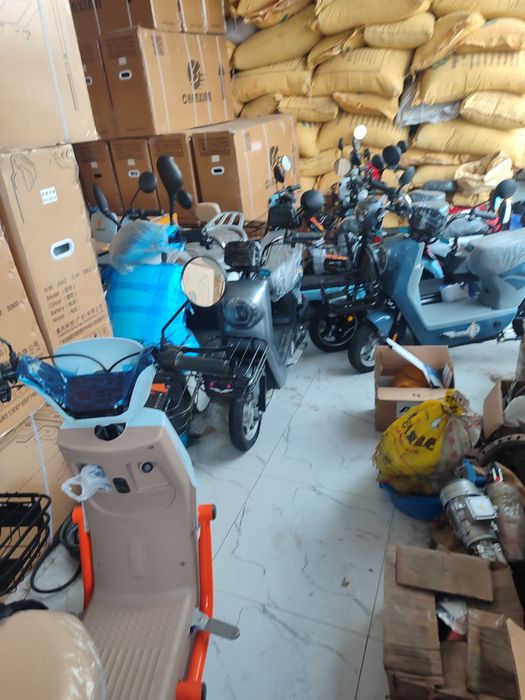 Skuter lar birinchi qul