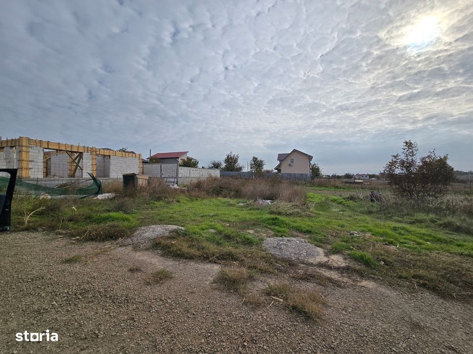 3,25 Ha - Teren extravilan Vanatori, deschidere la DC3A