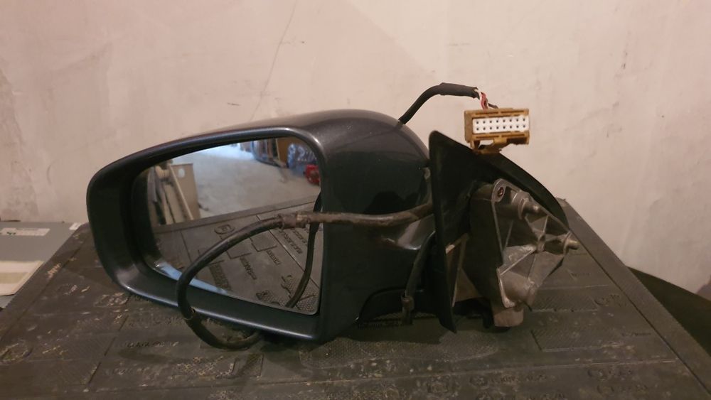 Огледала за А4 Б6