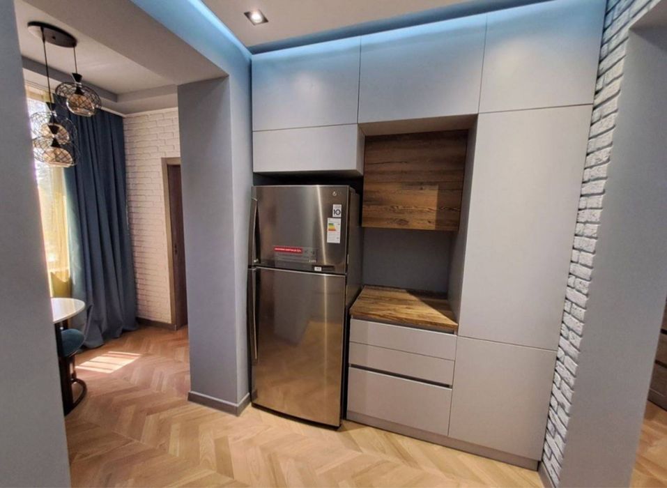 Продается Квартира 2-ком. Переделанная в 3-ком.