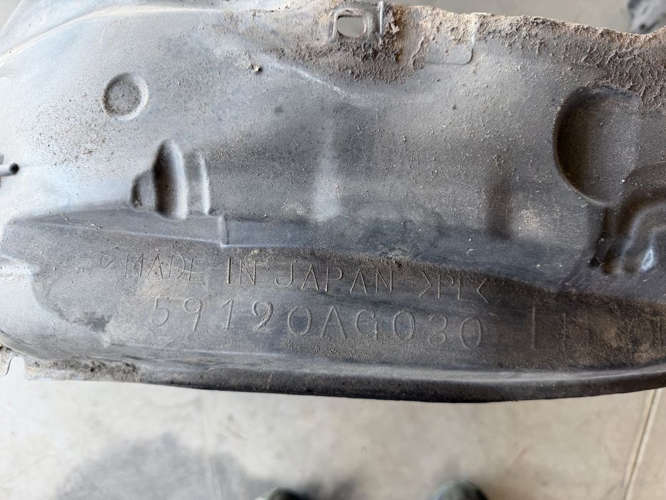 Оригинални предни подкалници Subaru Outback B13 BP 2003-2009 ляв десен