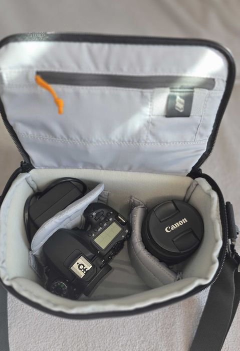 Lowepro Adventura SH 160 II – geantă foto – stare foarte bună