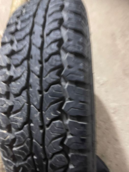 Покрышка на уаз 225/75-16 гина