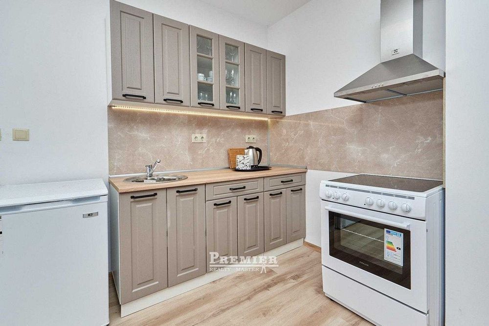 Прекрасен двустаен в Свети Влас след ремонт