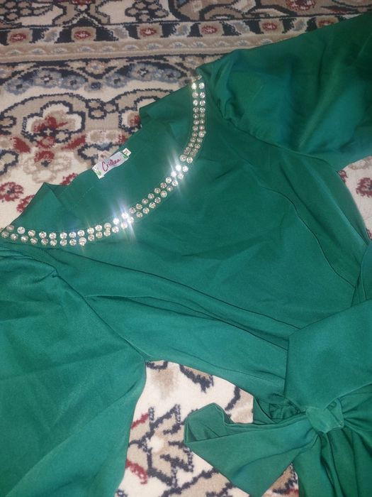 Kuylaklar yangidek asrab 1 2marta kiyilgan.