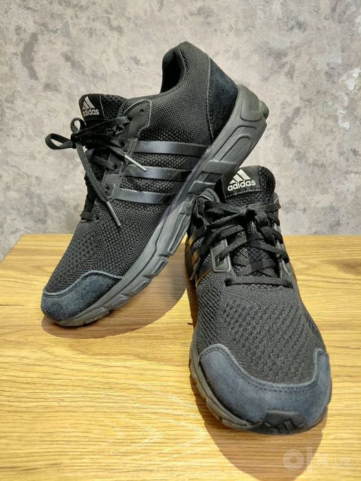 Оригинальные кроссовки Adidas