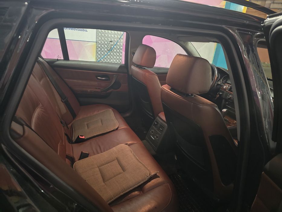 BMW Seria 3 Touring E91 320d – 163 CP – Automată – 2006