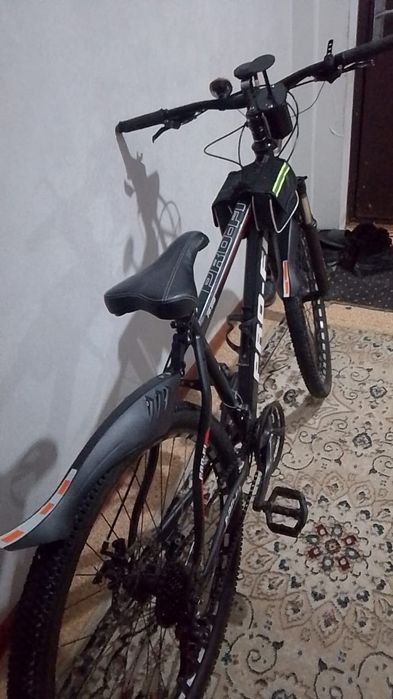 Велосипед.      Бу