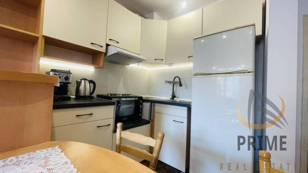 Дава се под наем Двустаен апартамент в Бургас, Център - 57 кв.м за 357 € - Снимка #4