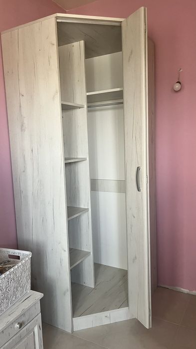 Ъглов гардероб  бял дъб (Крафт)