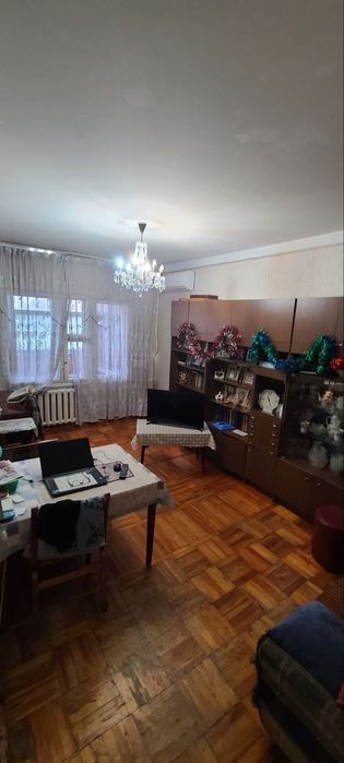 Продаётся своя 3х комнатная на сергели 7