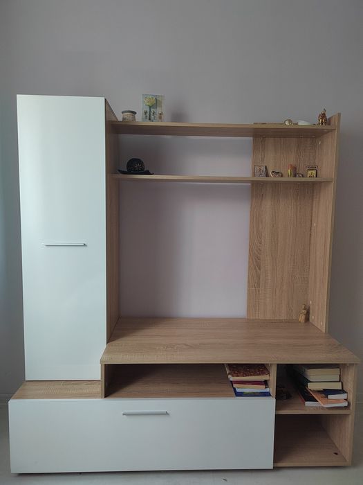 Секция Ива дъб сонома +бял гланц /мебели Виденов