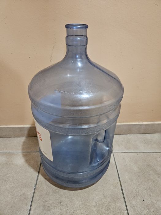 Бутыль для воды без крышки