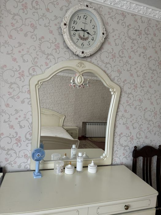 Спальний гарнитур