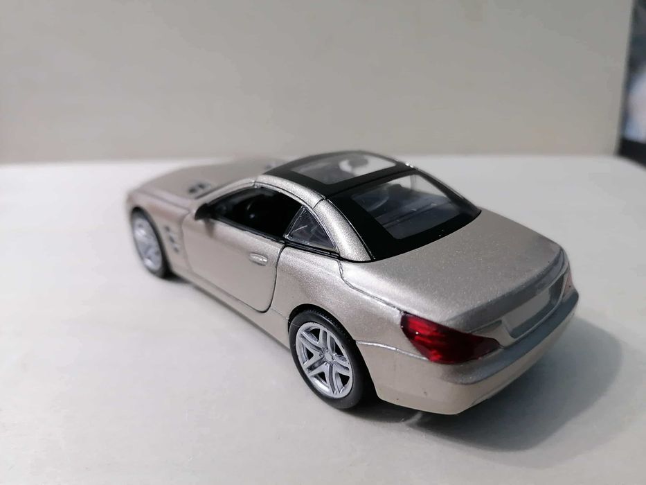 Мерцедес СЛ 500 '12 в мащав 1:34