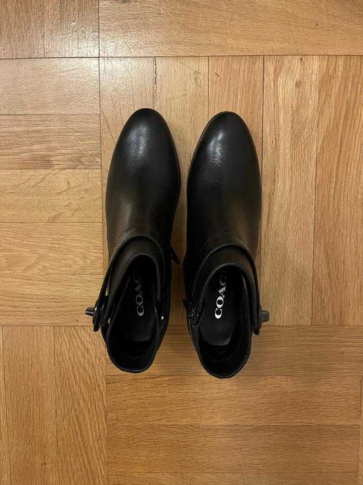 Ghete dama COACH marime 36