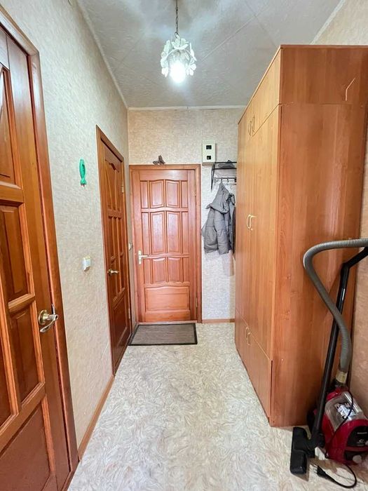 1комн кв 8мкр Оспанова