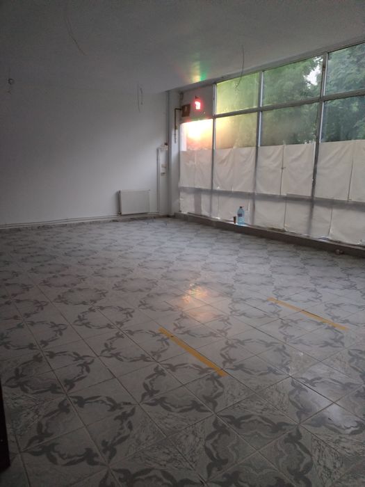 DIRECT PROPRIETAR, Spațiu comercial de închiriat sau vânzare.