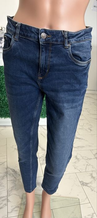 Дрехи втора употреба