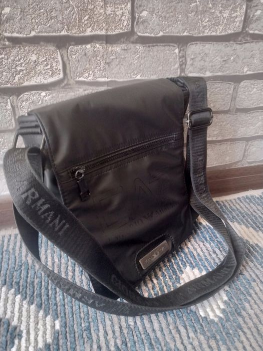 Maktab va ish uchun sumka EMPORIO ARMANI
