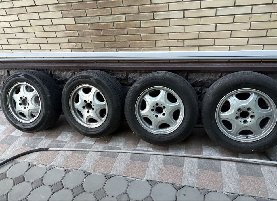 Продам летнию резину