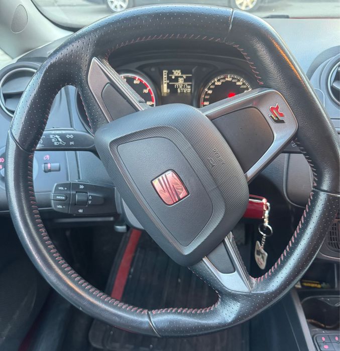 Vând Seat Ibiza Fr model comfort