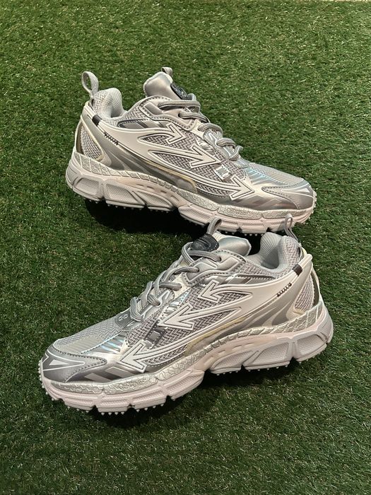 Off white be right back silver