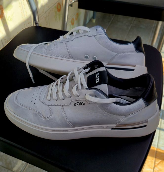 BOSS кожени маратонки