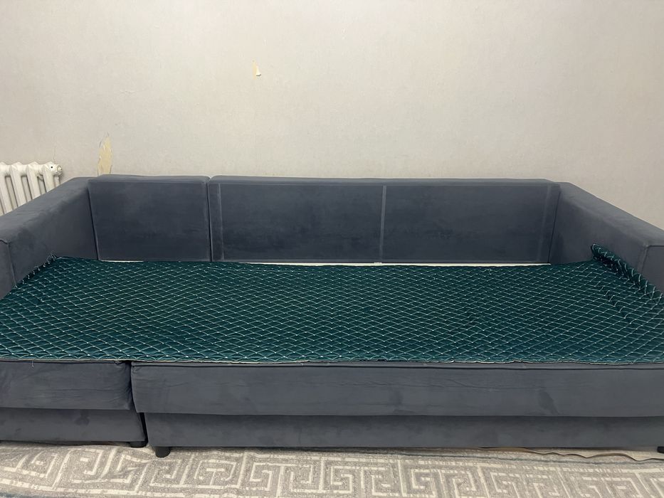 Продам диван б/у