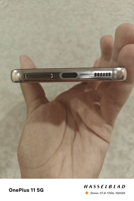 Samsung S22 256/8