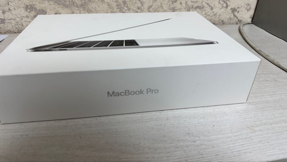Mac book pro 13.