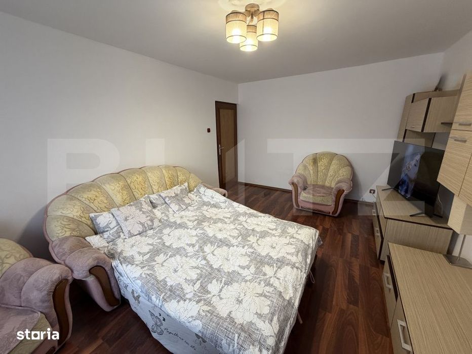 Apartament 2 camere decomandat, 52 mp, Etaj 3, zona Cetate