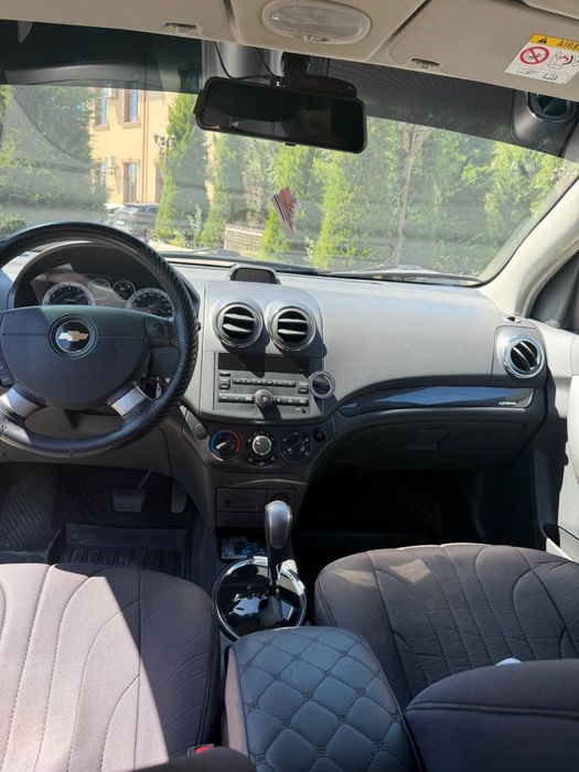 Arenda nexia 3avtomat  47.000probeg bo’lib to’lash  sharti bilan