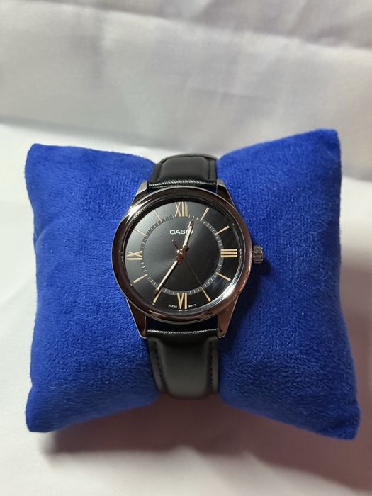 часы CASIO оригинал ! недорого !