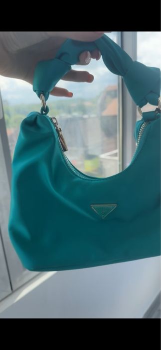 Чанта GUESS оригинална