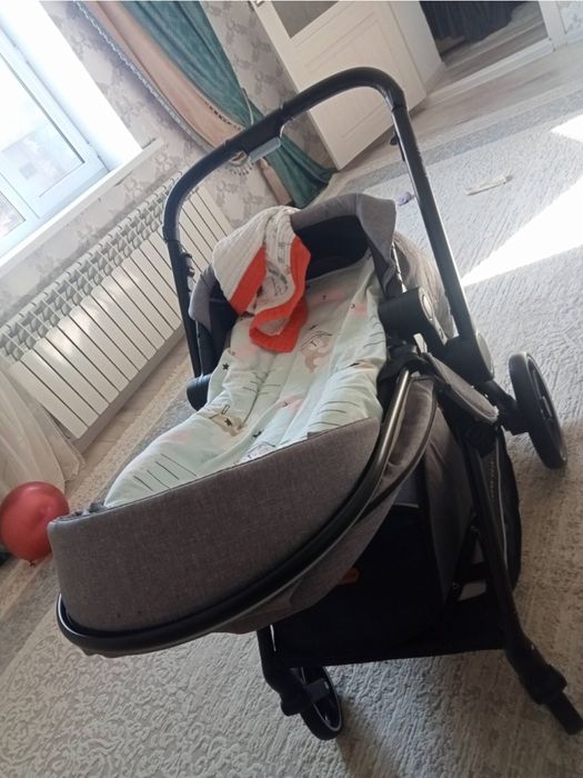 Коляска cool guy.