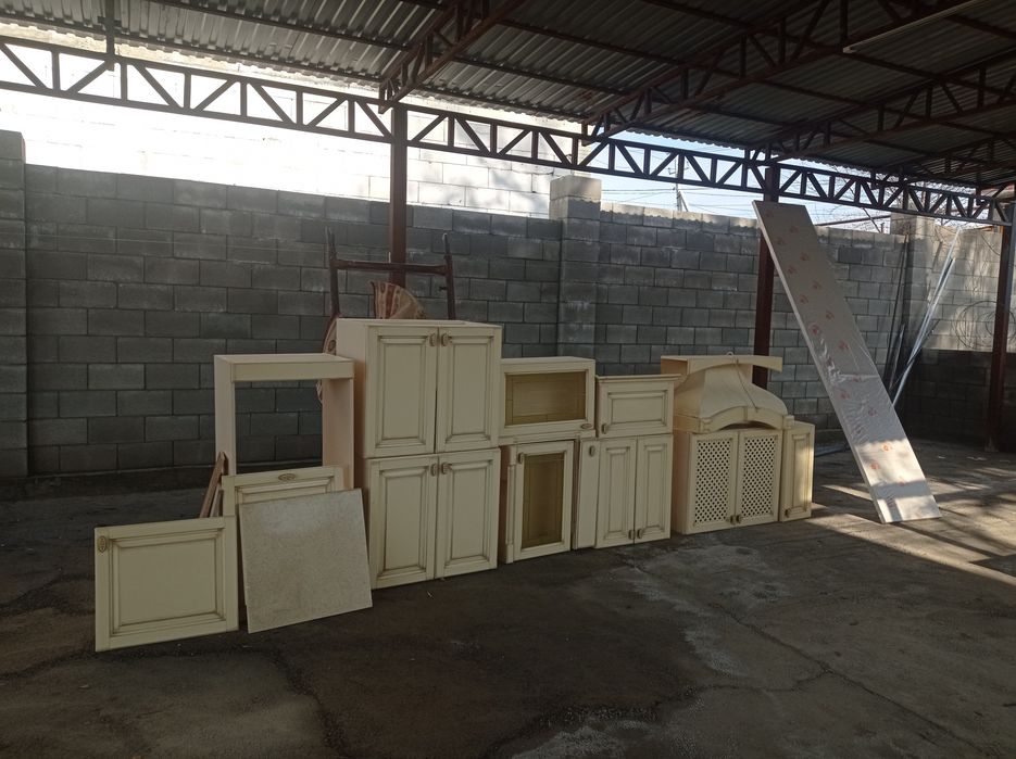 Кухонная гарнитура