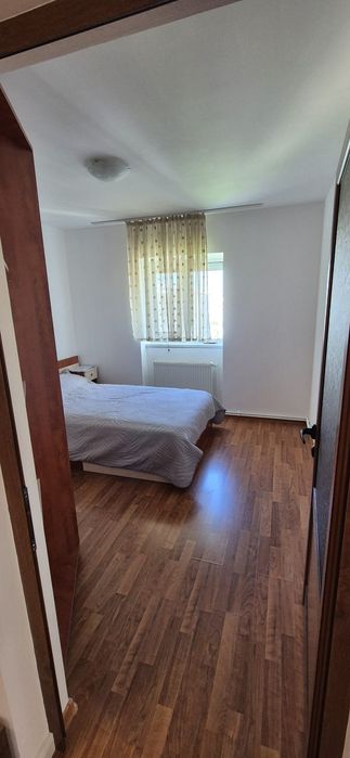 Apartament 4 camere, Zimbru, Dacia