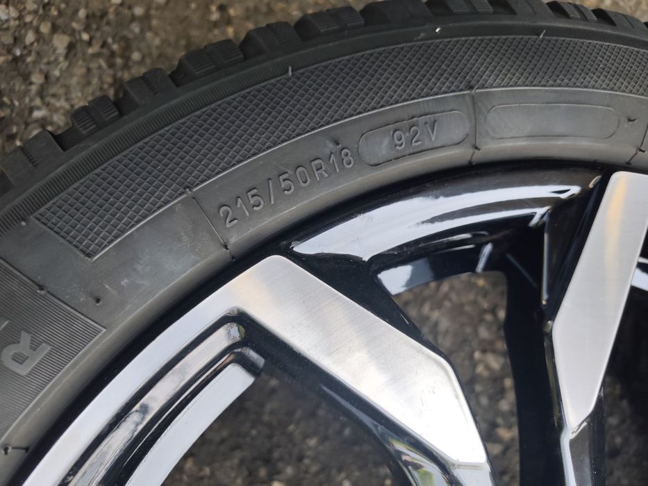 215/50/18" 4бр Kleber qvadraxer suv all season, dot5024,7mm