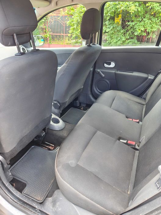 RENAULT Clio 2011 — imagine 5