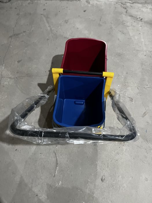 Уборочнаия тележка