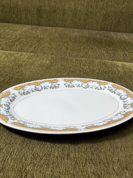 Продам сервиз (не полный)