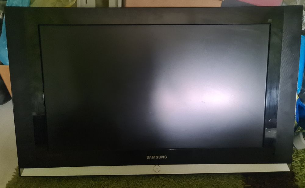 Телевизор Samsung- 32"(80cm)