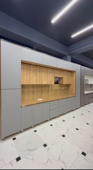 Кухонный мебель новый