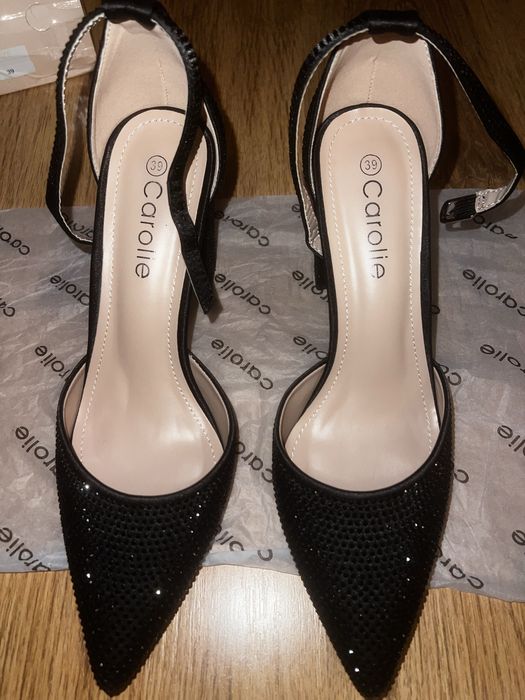 tocuri negre cu pietricele