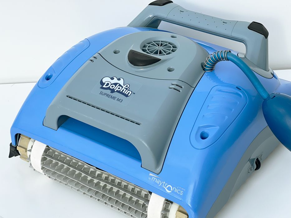 Robot de piscină Dolphin Supreme M3