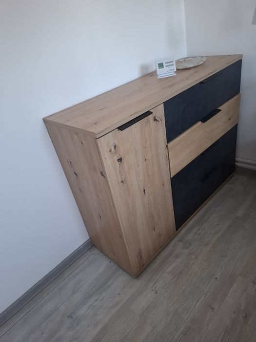 Dulap , comoda adusa din Germania