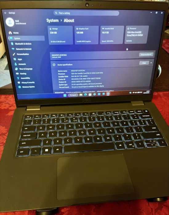 Laptop Dell Vostro 5402 | Intel i7 Gen 11 | Metalic, Slim