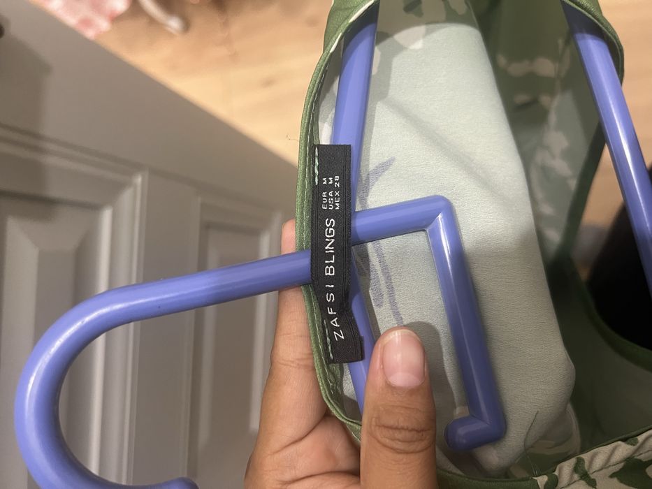 Продам Зеленое Платье на запах