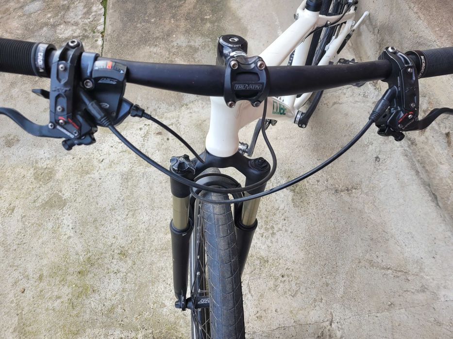 Bicicleta cube  26 S